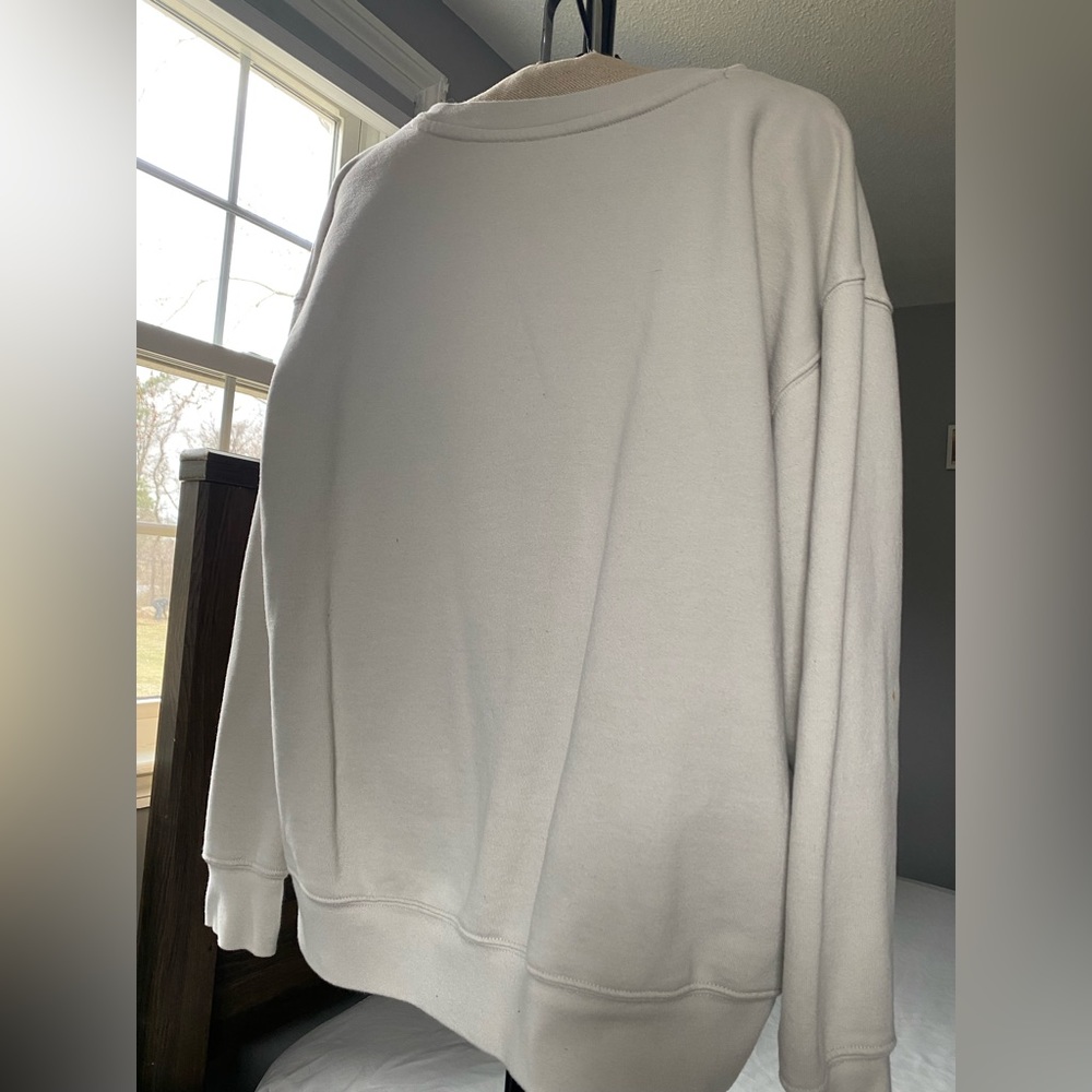Calvin Klein Performance Pullover Size Large. - Picture 4 of 11